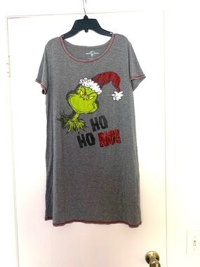 Universal Studios Grinch HO HO Tee Top Mini Dress